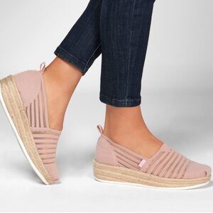 Skechers BOBS Highlights 2.0 Homestretch  Wedge Heel Pink Blush 8.5W NWT